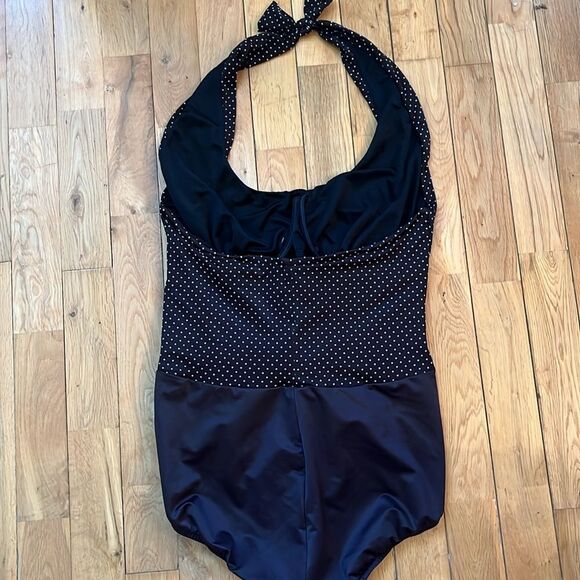 NWOT Miraclesuit Brown and White Polka Dot Swimsuit - Picture 5 of 8